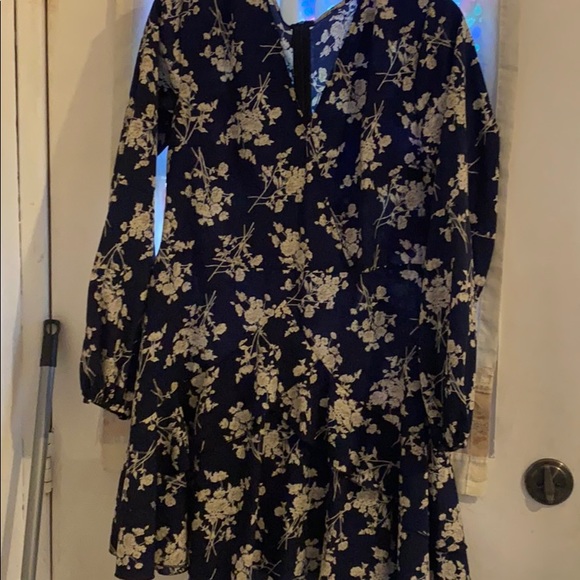 Skater Tie V Neck Mini Dress - Picture 2 of 6